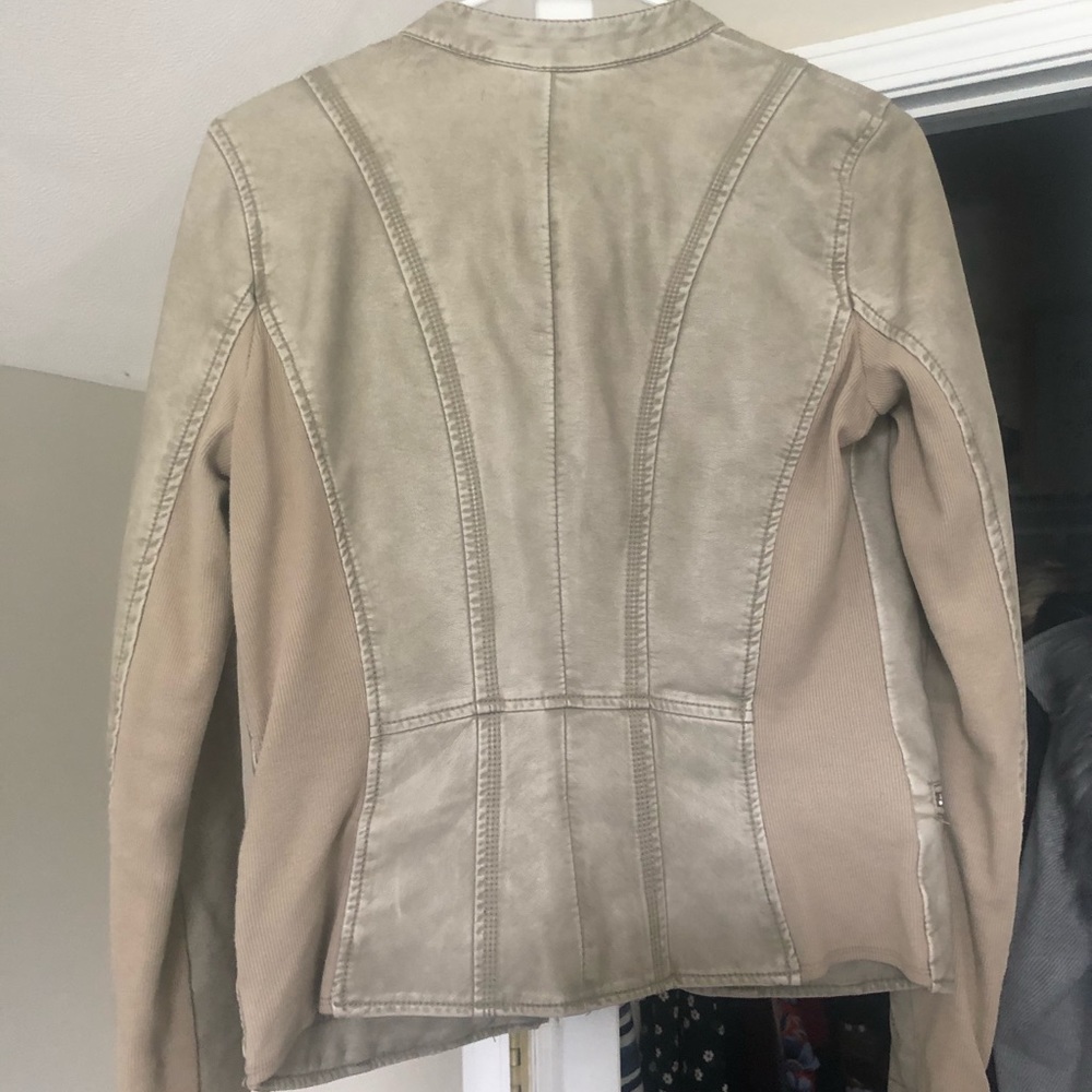 Express Leather Jacket - image 6